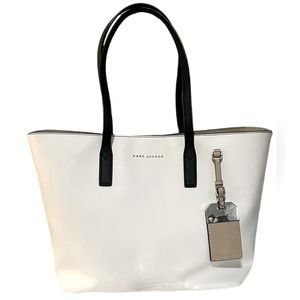 Marc Jacobs Wingman Saffiano Leather XL Tote bag